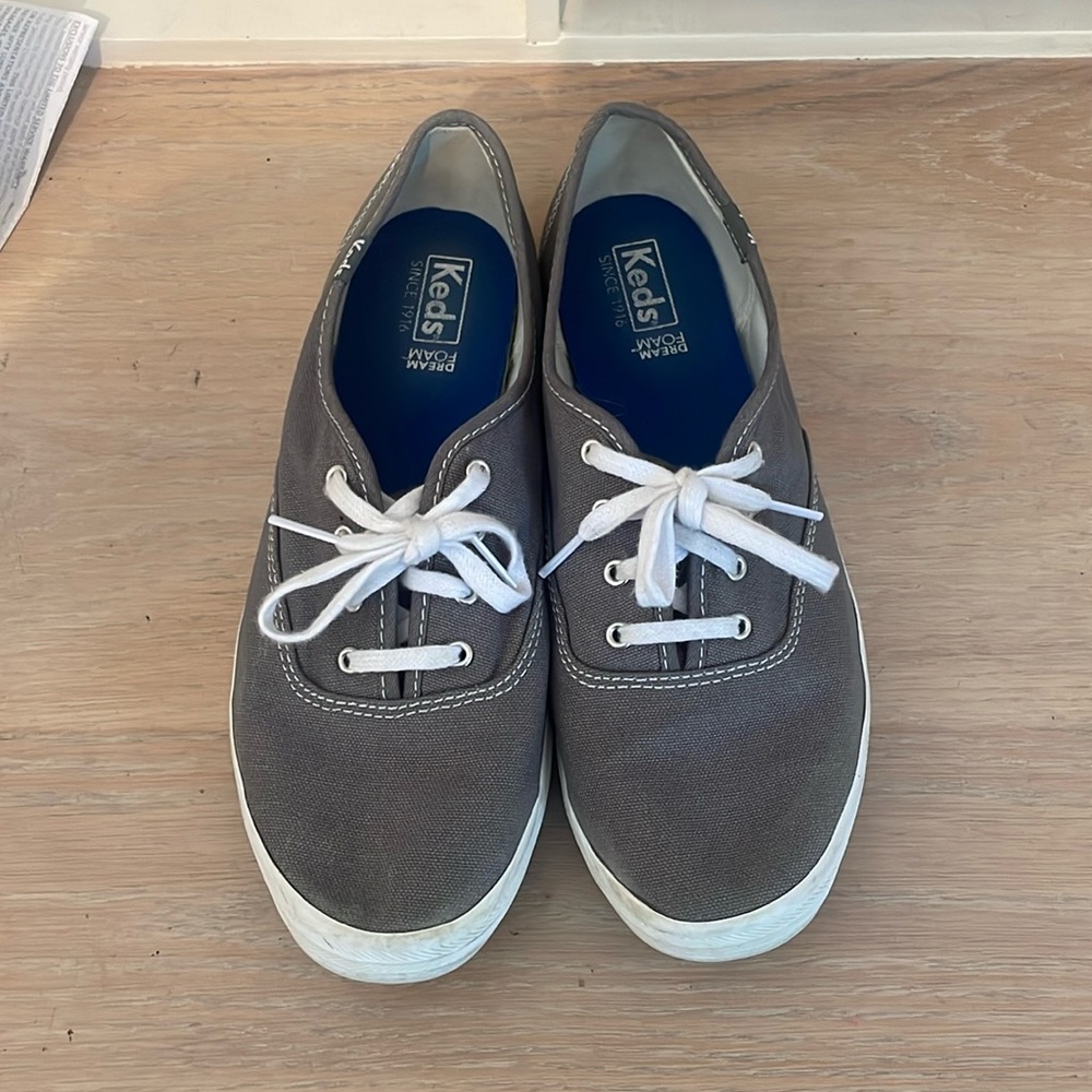 Grey Keds Women’s 8.5